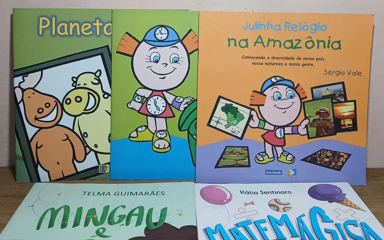 Lote com 8 livros infantis  - Foto 2