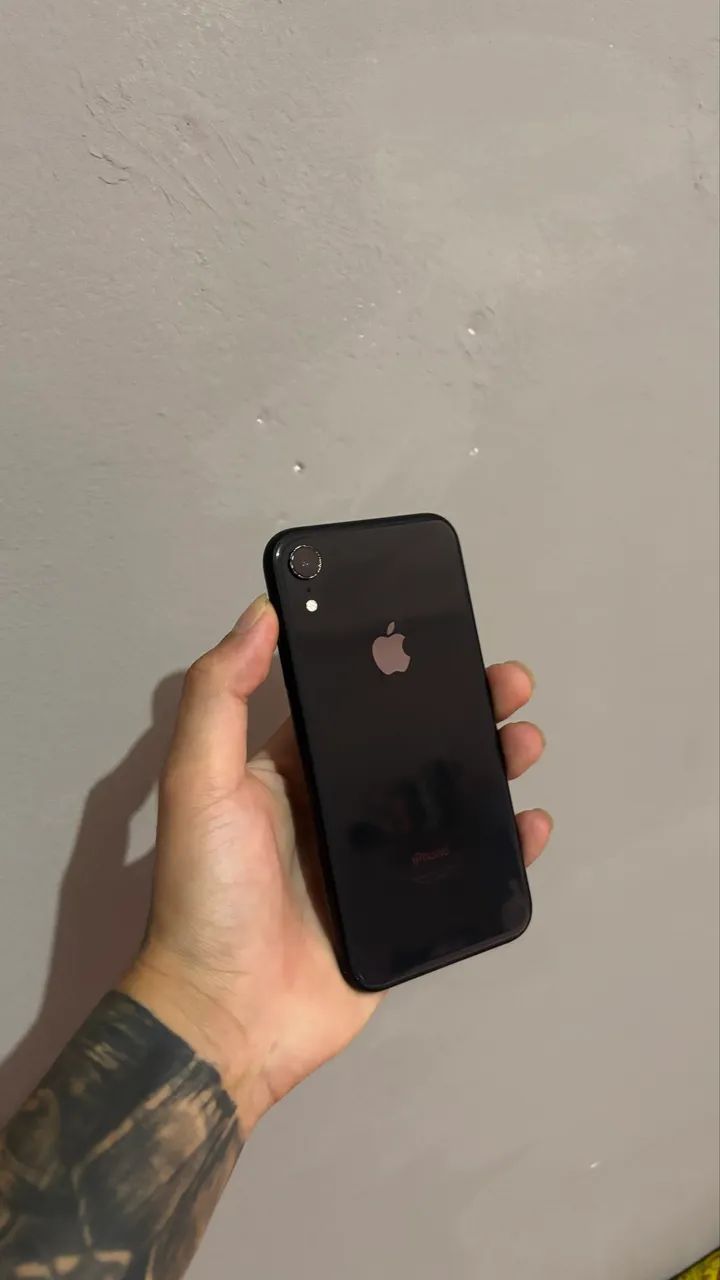 iPhone XR em estado de novo 