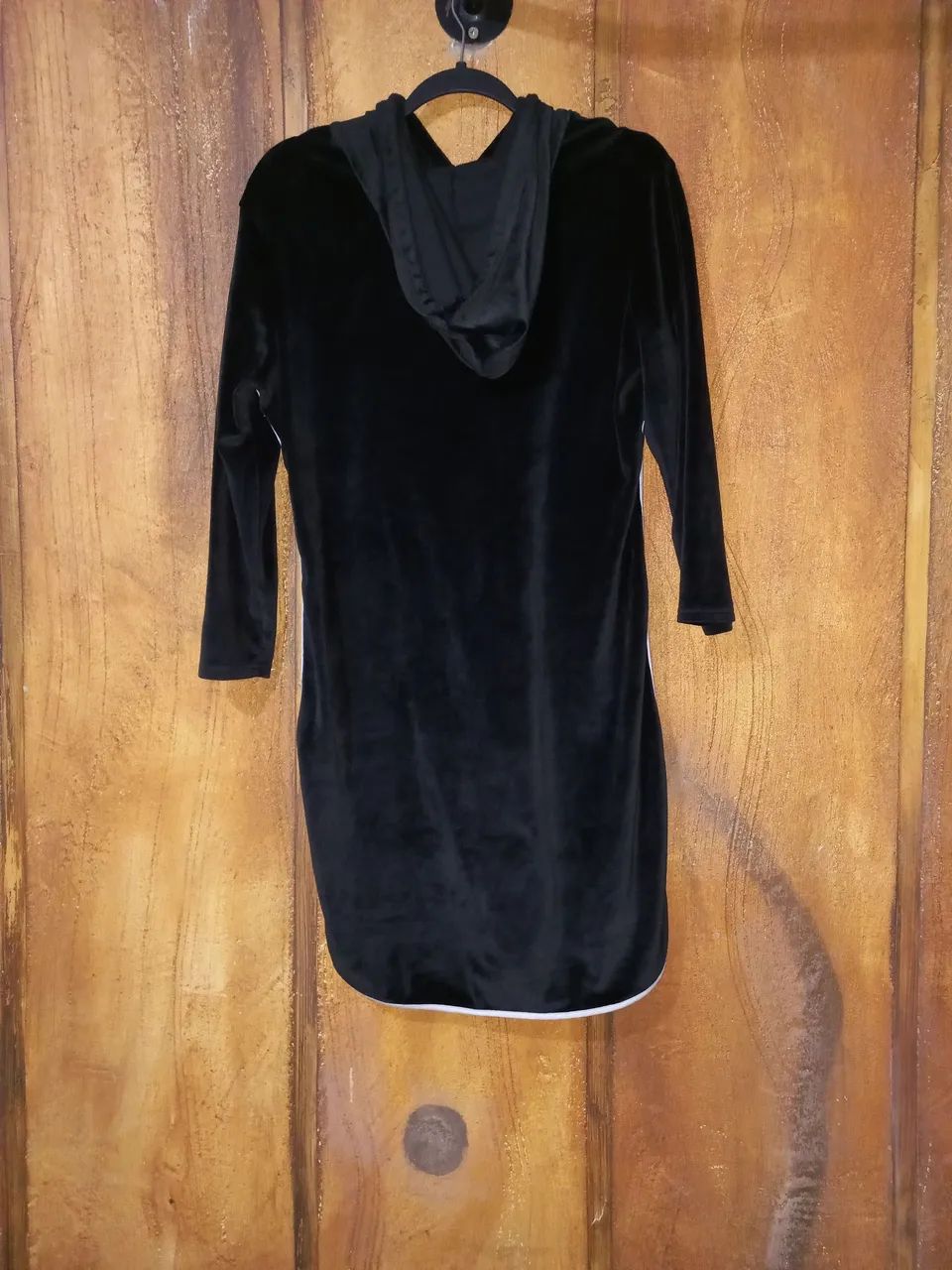 Vestido com capuz  - Foto 2
