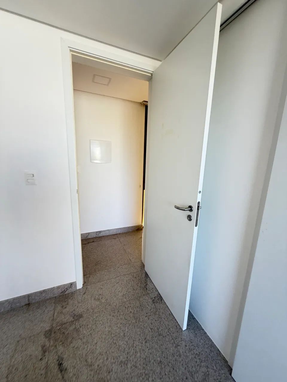 Alugo linda casa no Laguna mobiliada  - Foto 5