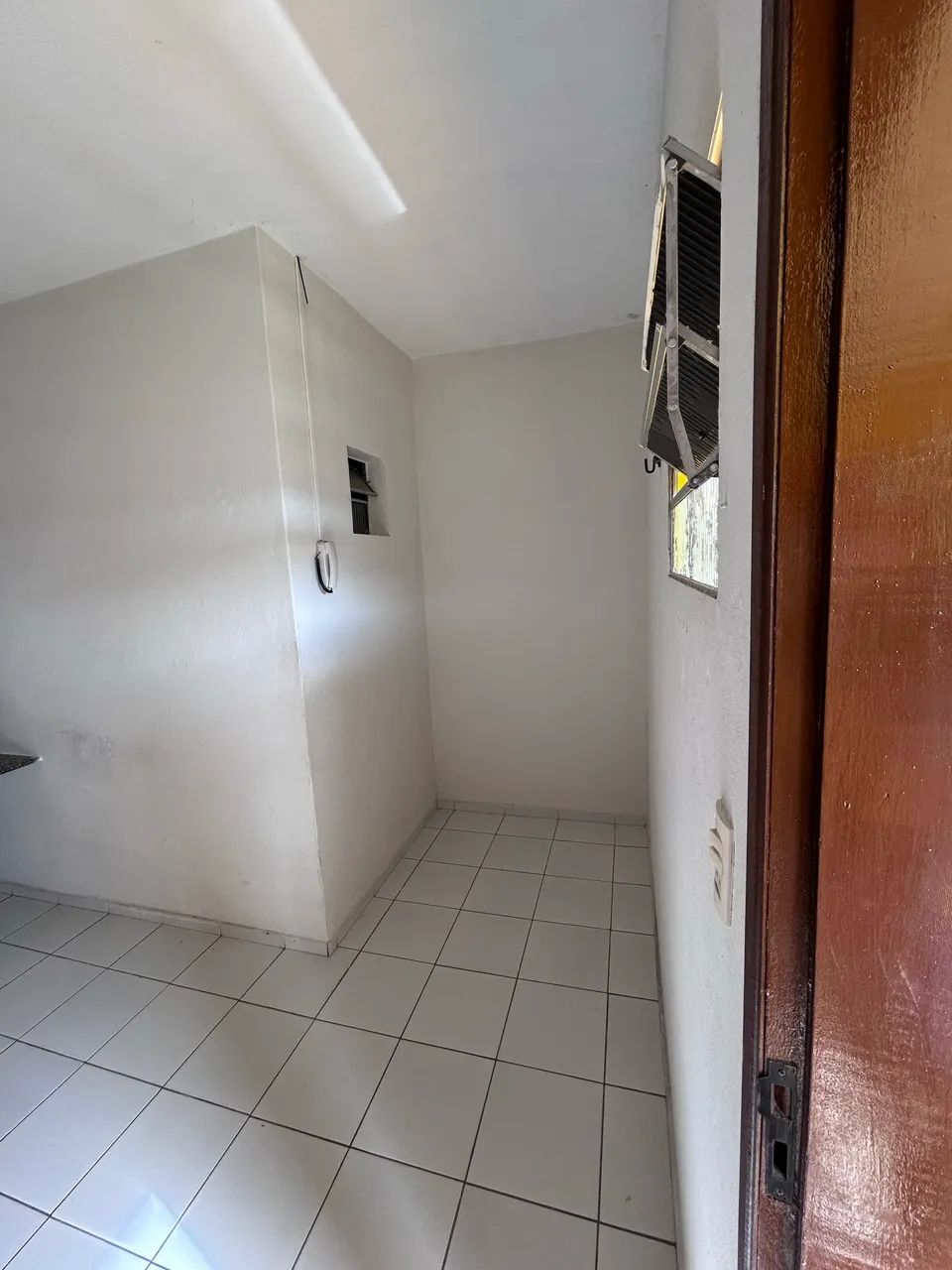 ALUGA-SE KITNET NO RESIDENCIAL PRIMAVERA  - Foto 2