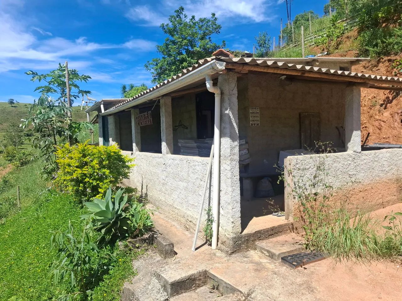 Granja em jacutinga 