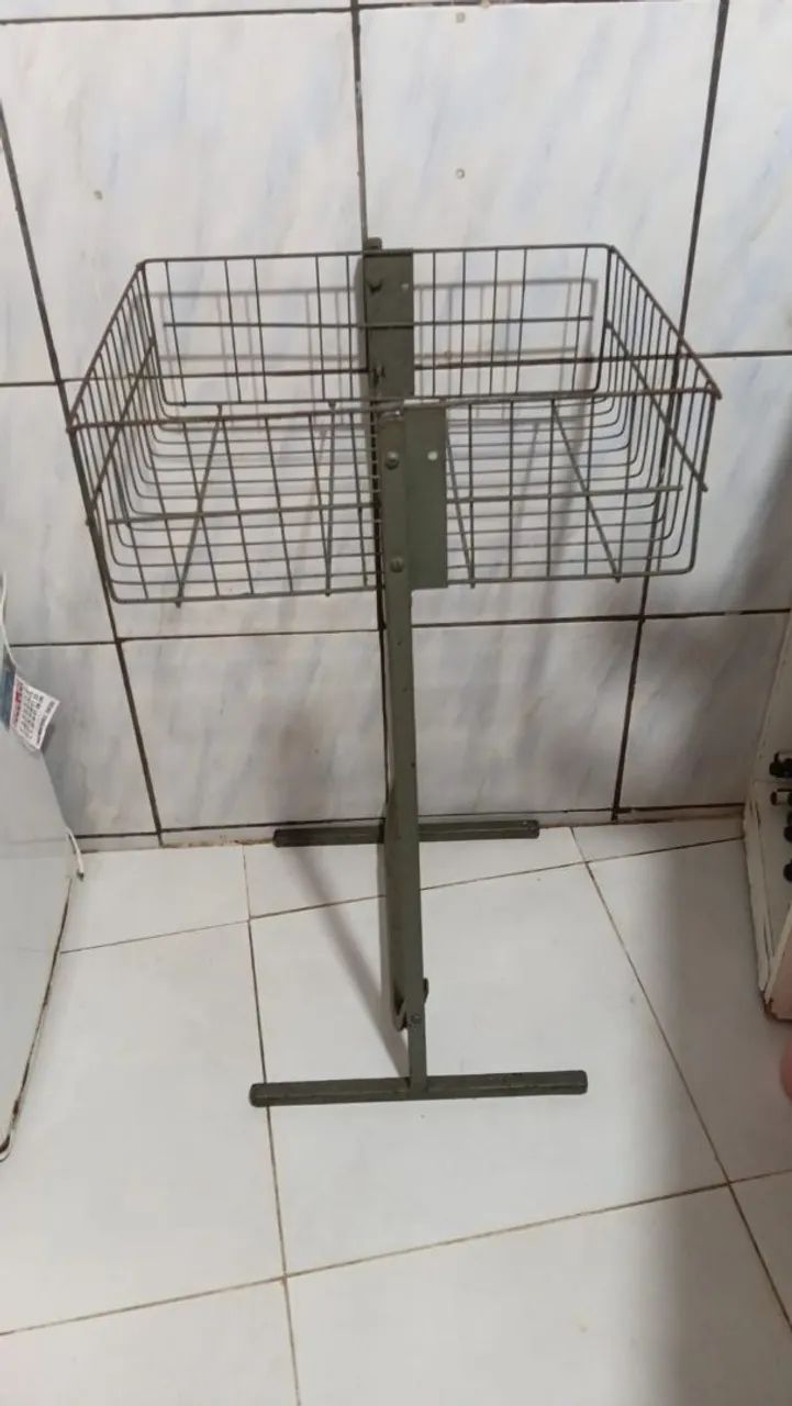 Cesto de pé