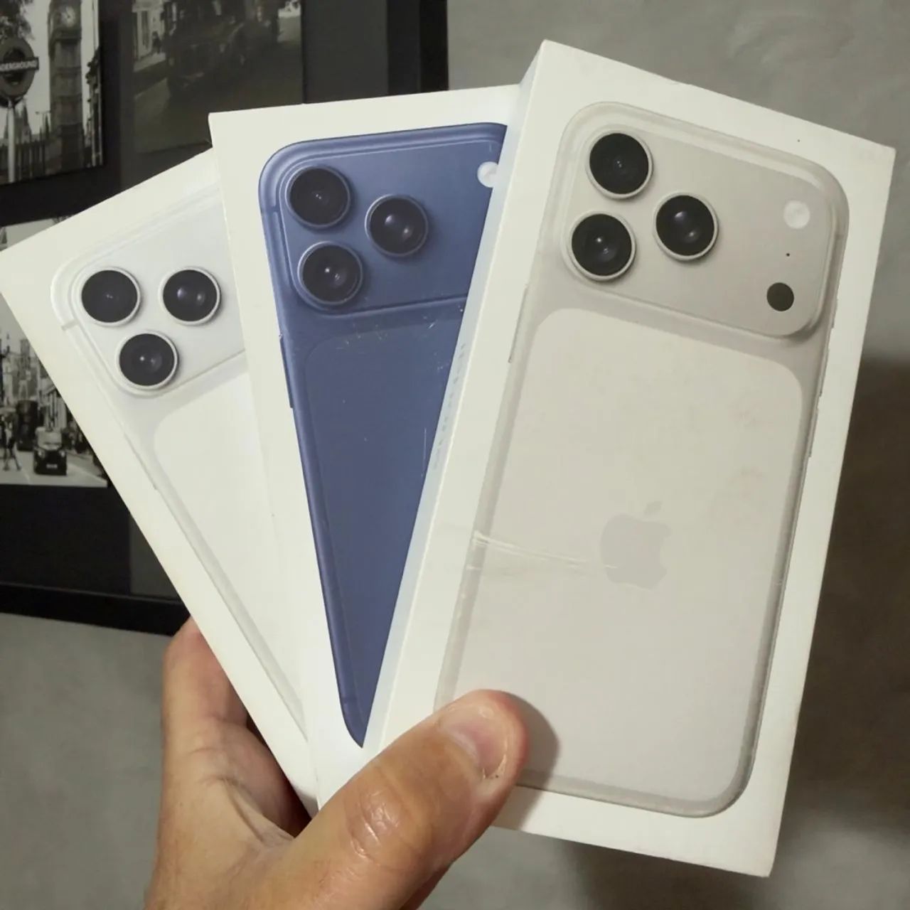 Iphone 17 Pro SILVER e AZUL Lacrados à Pronta Entrega !!