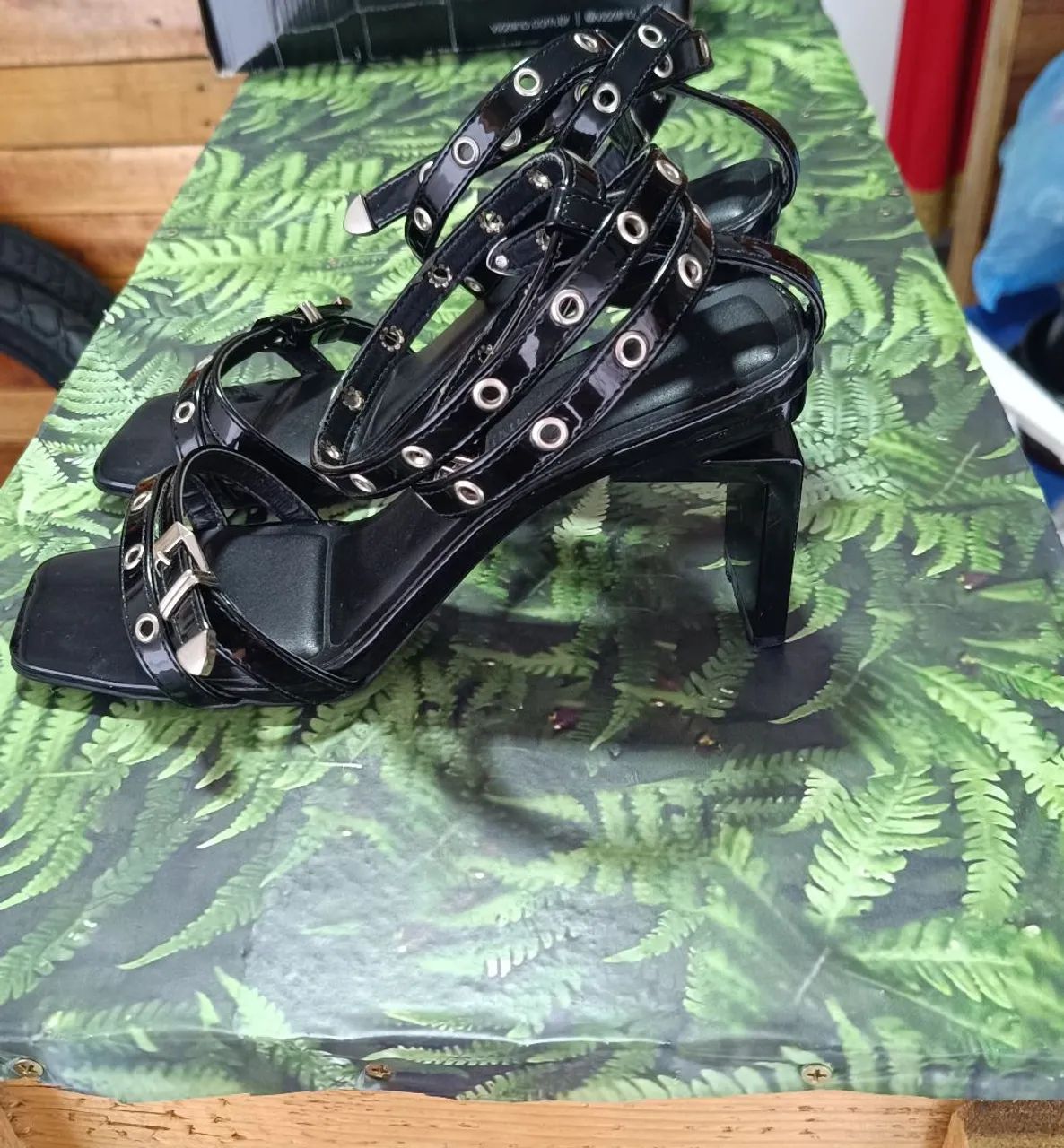Sandália sofisticada  - Foto 2