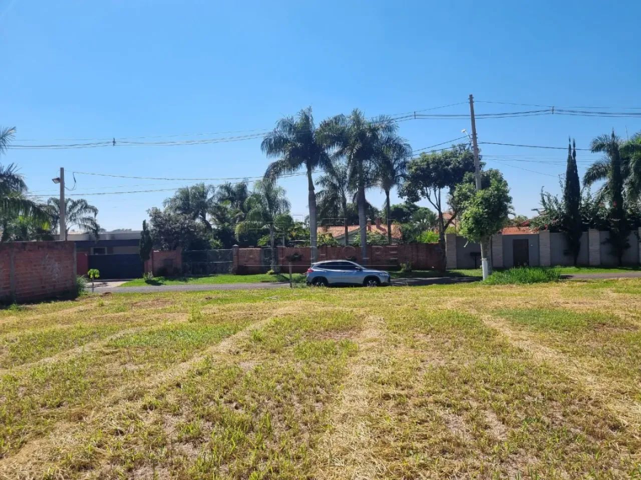 Lote amplo em condomínio tranquilo próximo a Bauru. - Foto 4