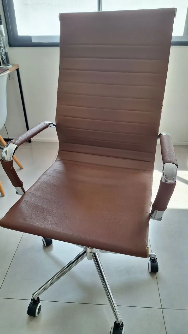 Cadeira de escritório caramelo - Foto 4
