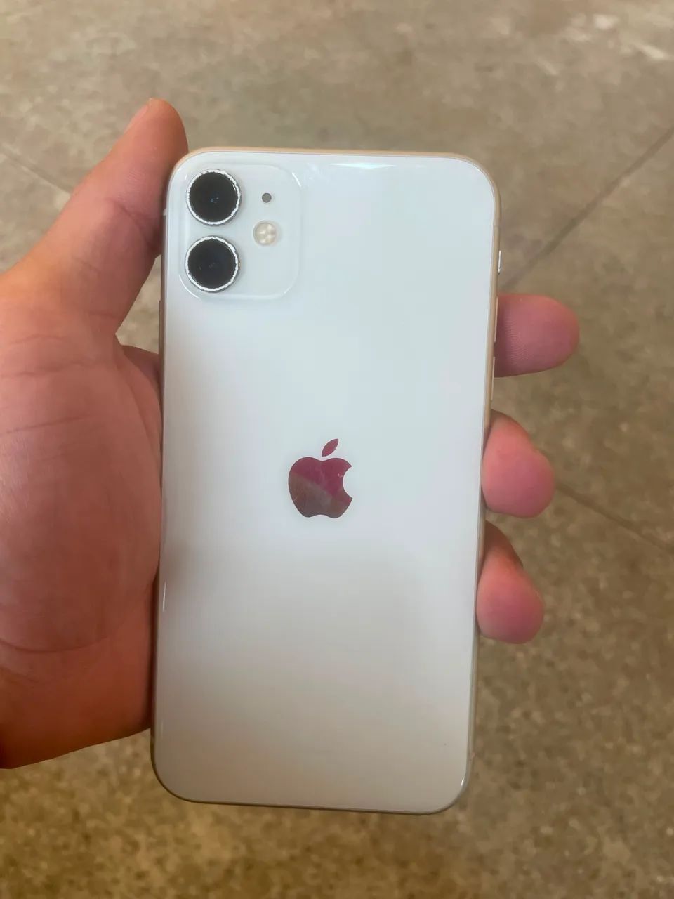 Vendo iPhone 11 