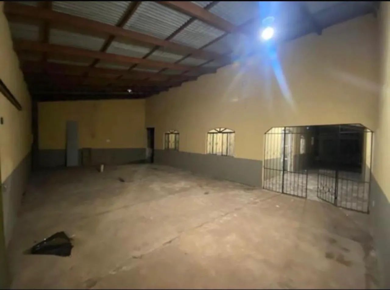 Vendo casa e galpão na zona sul - Foto 3
