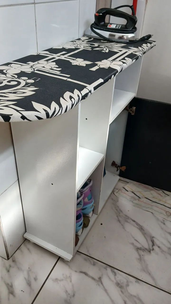 Mesa de passar ferro 