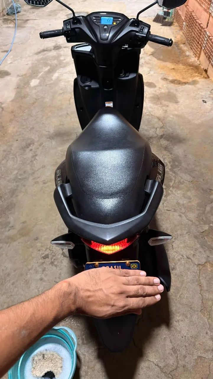 Yamaha Fluo 2024 - Foto 5