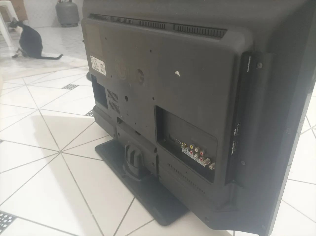 Vende-se tv LG 32  - Foto 3