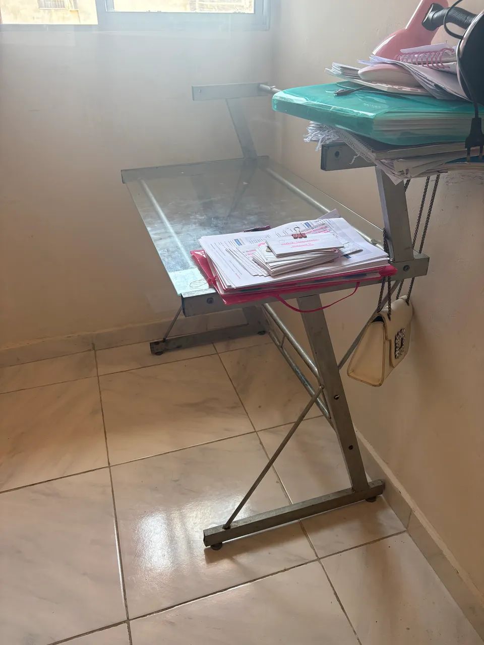 Mesinha de vidro  - Foto 2