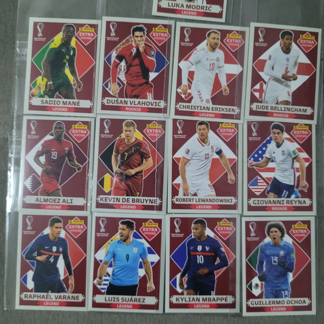 Legend 2022 lote com 13 figurinhas  - Foto 4