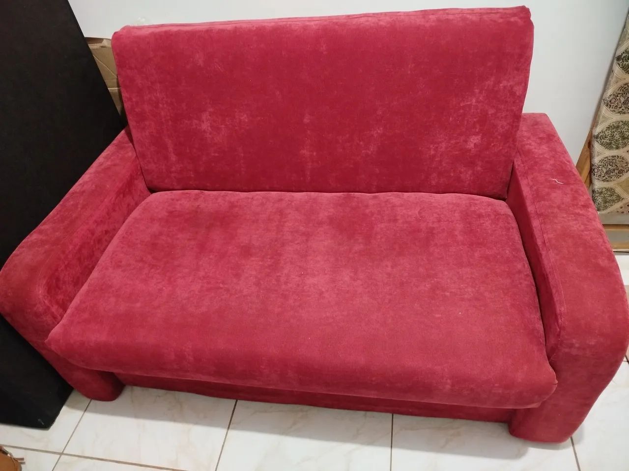 Sofa - cama e baú 