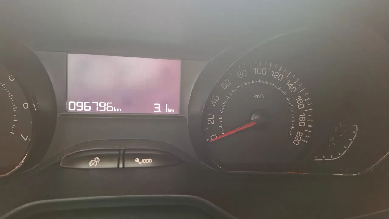 Peugeot 2008 GRIFFE 1.6 TURBO FLEX 16V 5P AUT. 2021