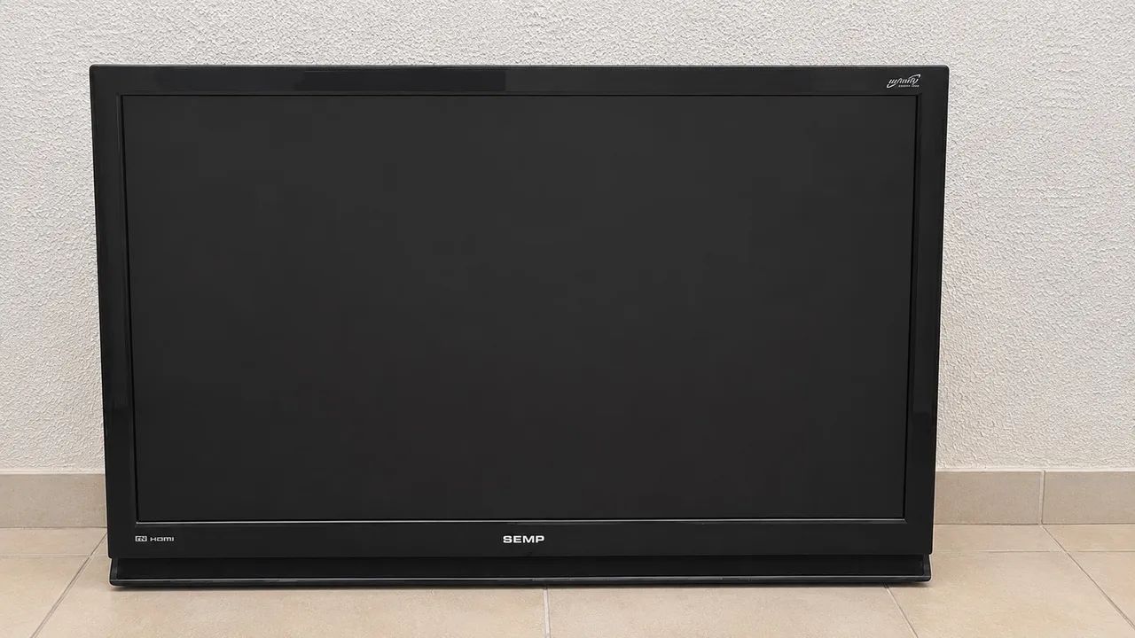 TV SEM TOSHIBA 