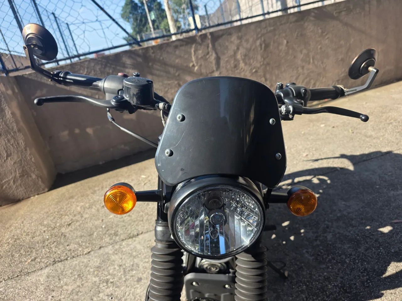 RE Hunter 350 Dapper