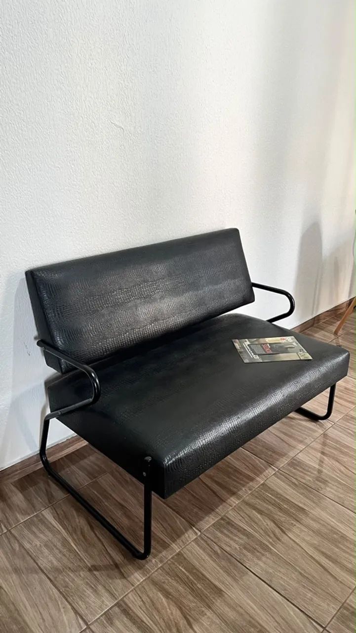 Sofá 2 lugares 