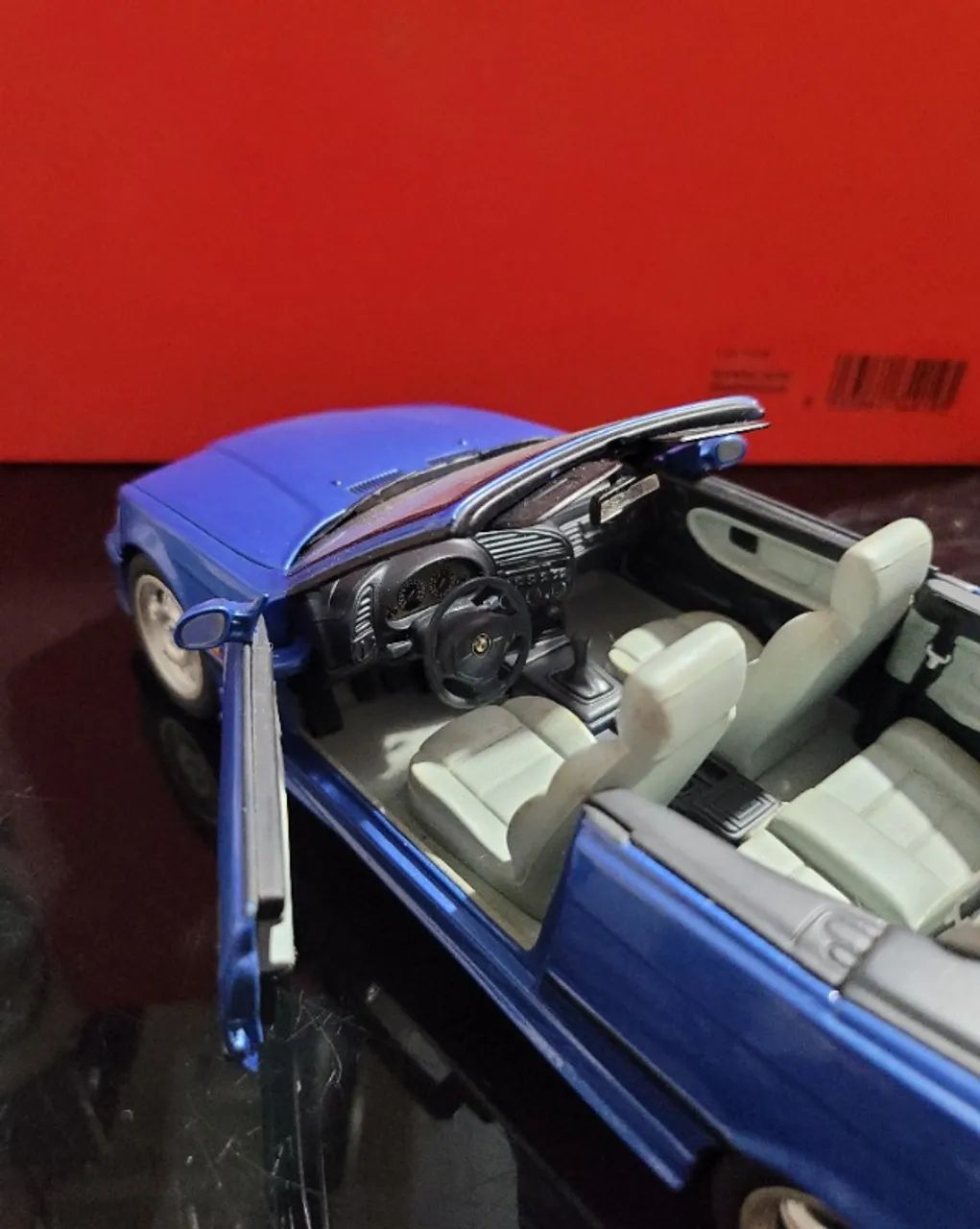 Miniatura 1:18 BMW M3 1995 UT azul raro - Foto 3