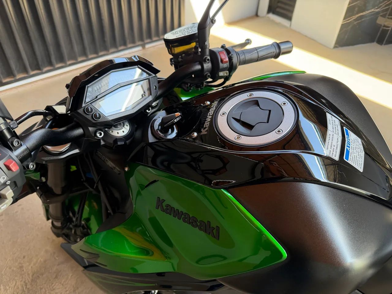 Kawasaki 1000 2023 - 1523190106 | OLX