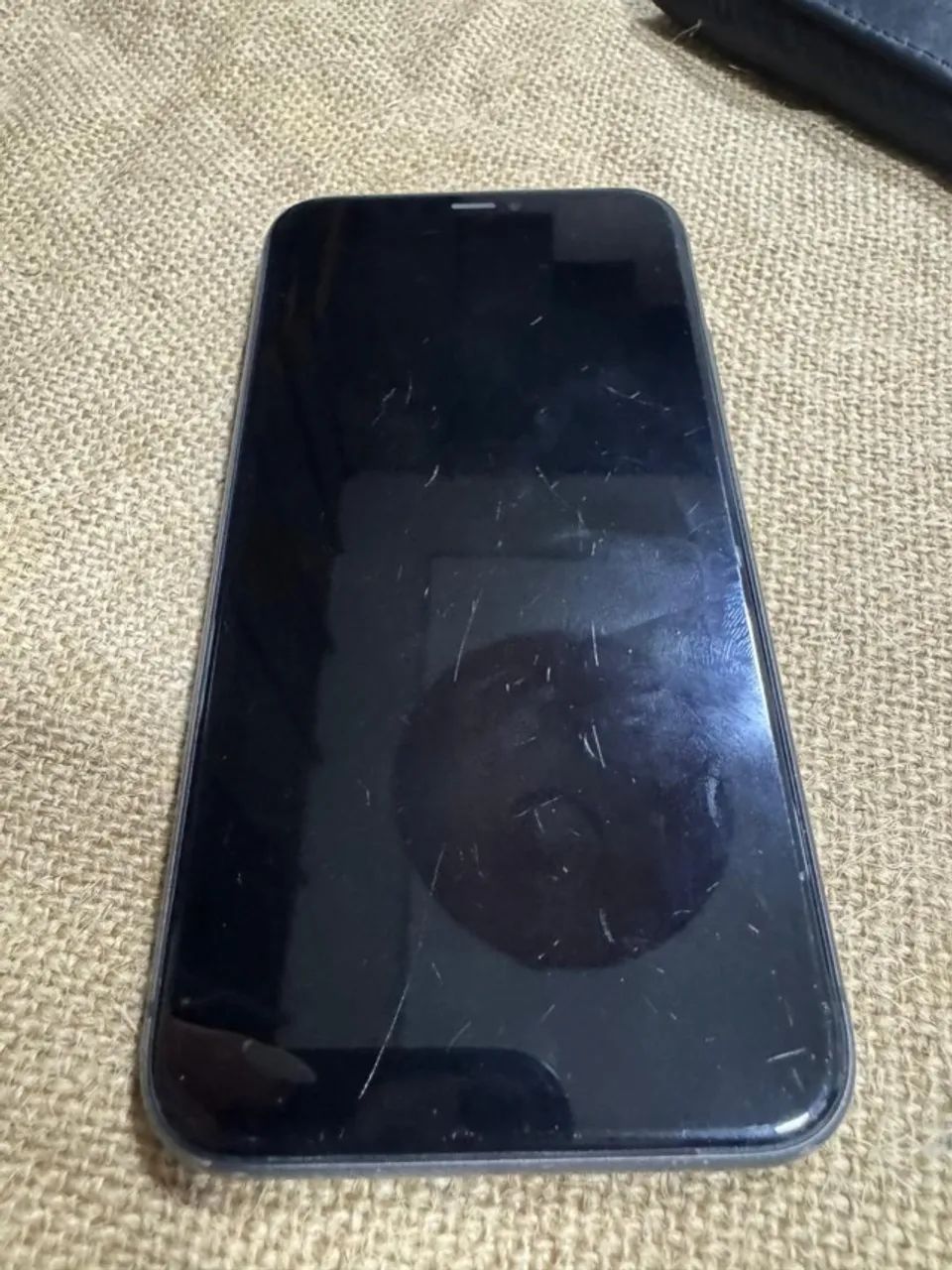 Iphone 11 64gb preto Usado - Foto 3