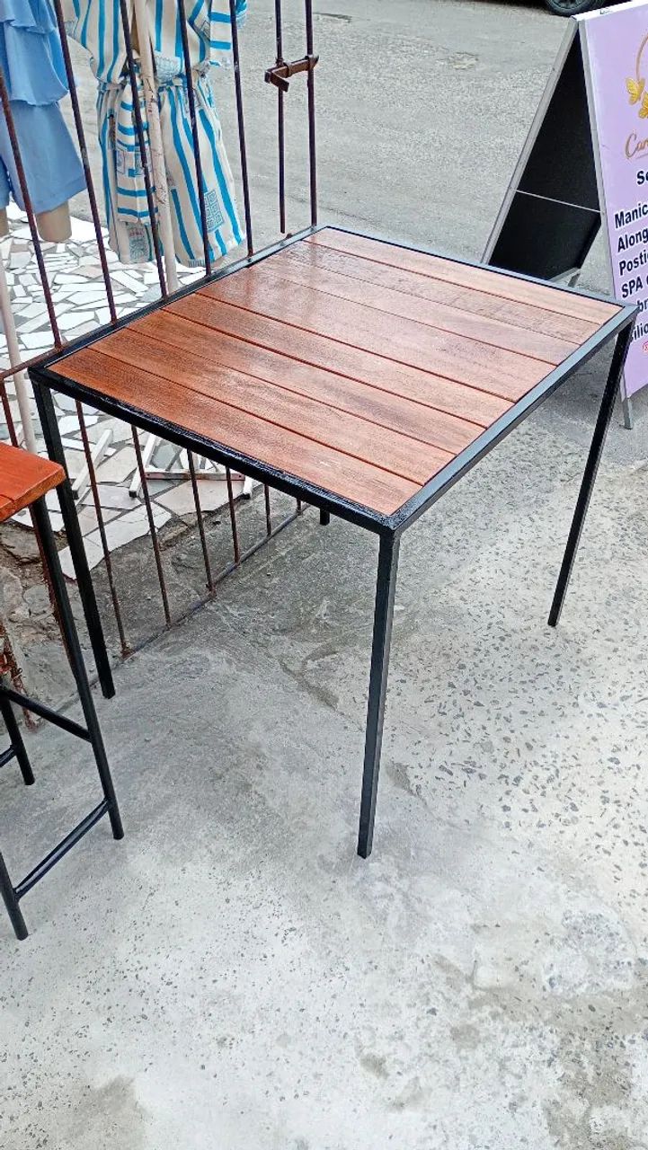 Mesa rústica tipo industrial 