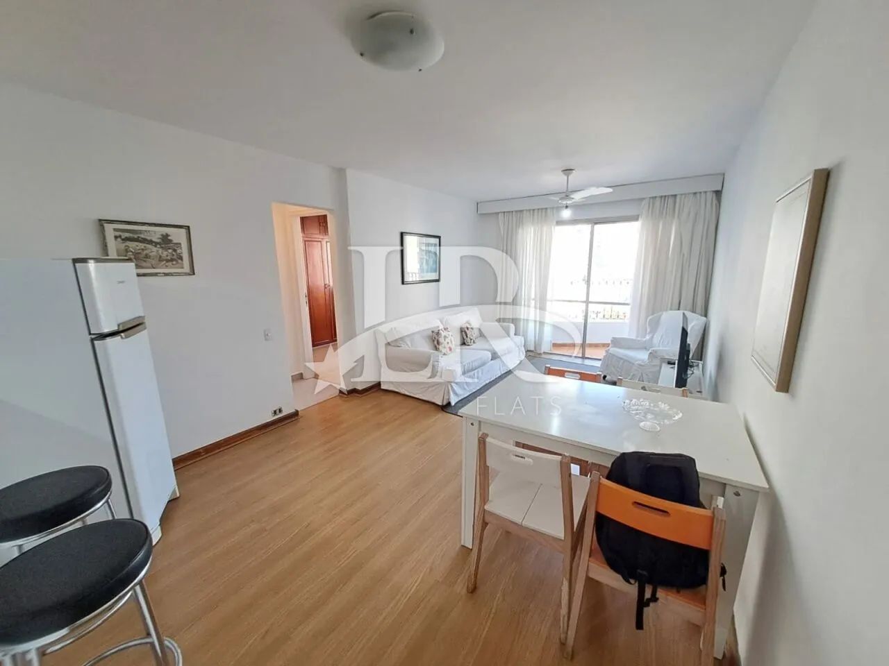 LR Flats apartamentos e studios - Flat de dois quartos para alugar no Jardins