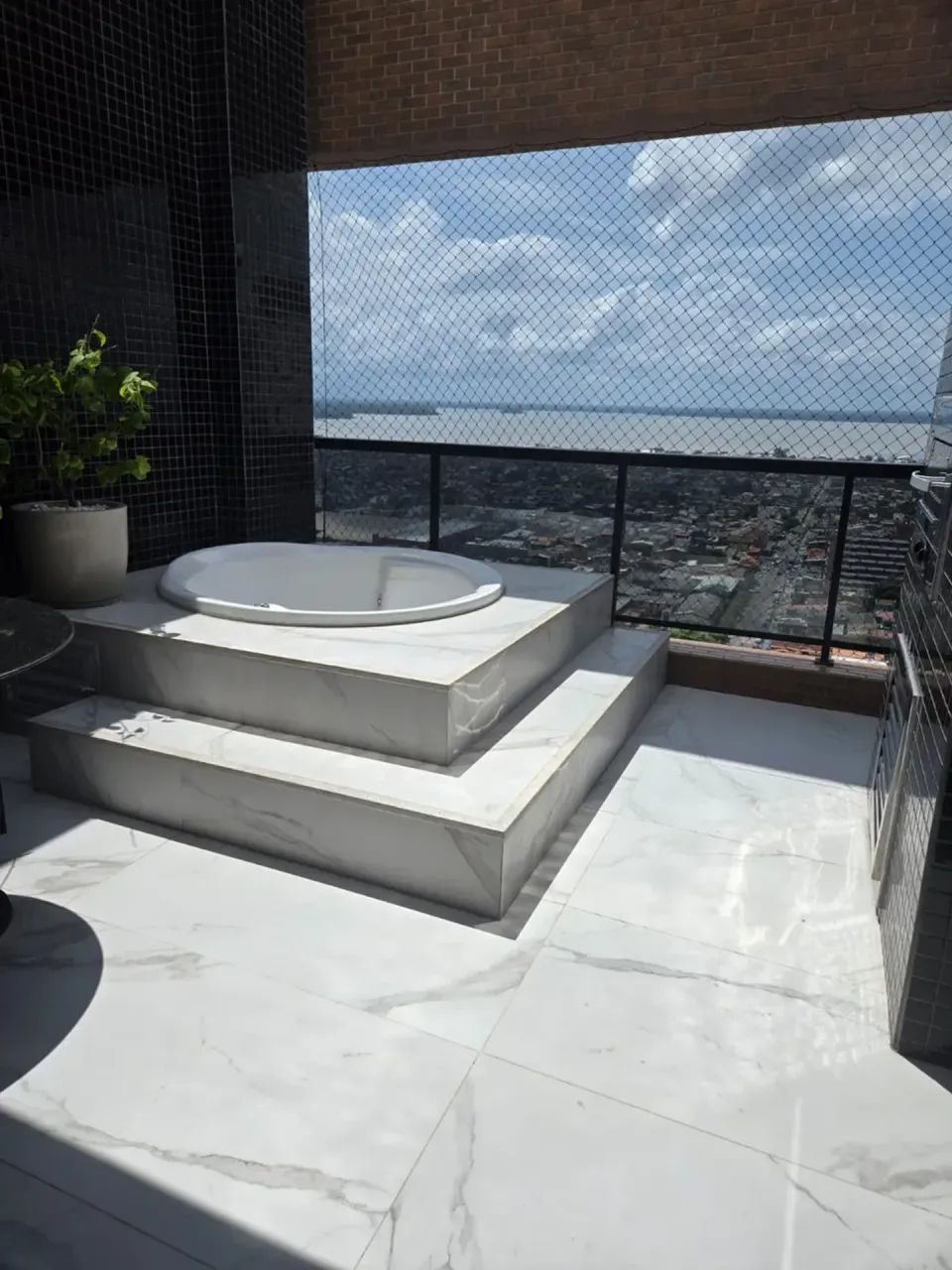 Cobertura Dupex 3 suítes piscina Vendo ou alugo. - Foto 4