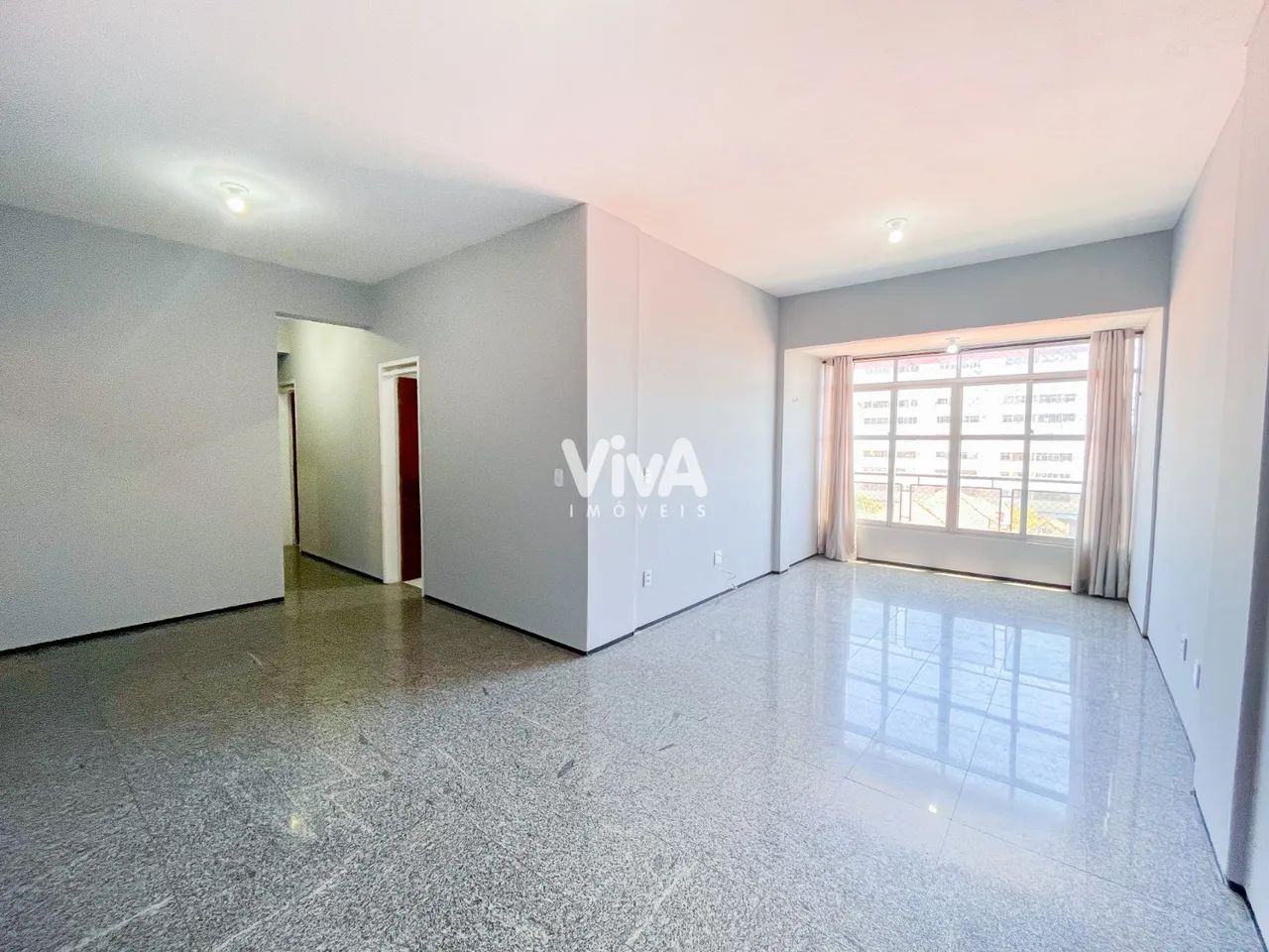Apartamento com 3 quartos no Jacarecanga