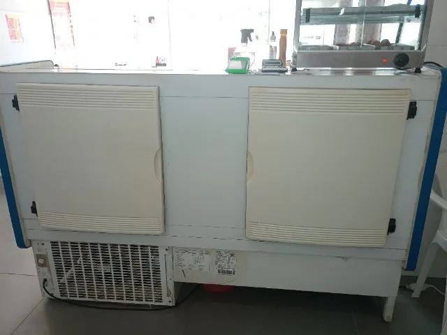 Expositor refrigerado de 2 MTS 