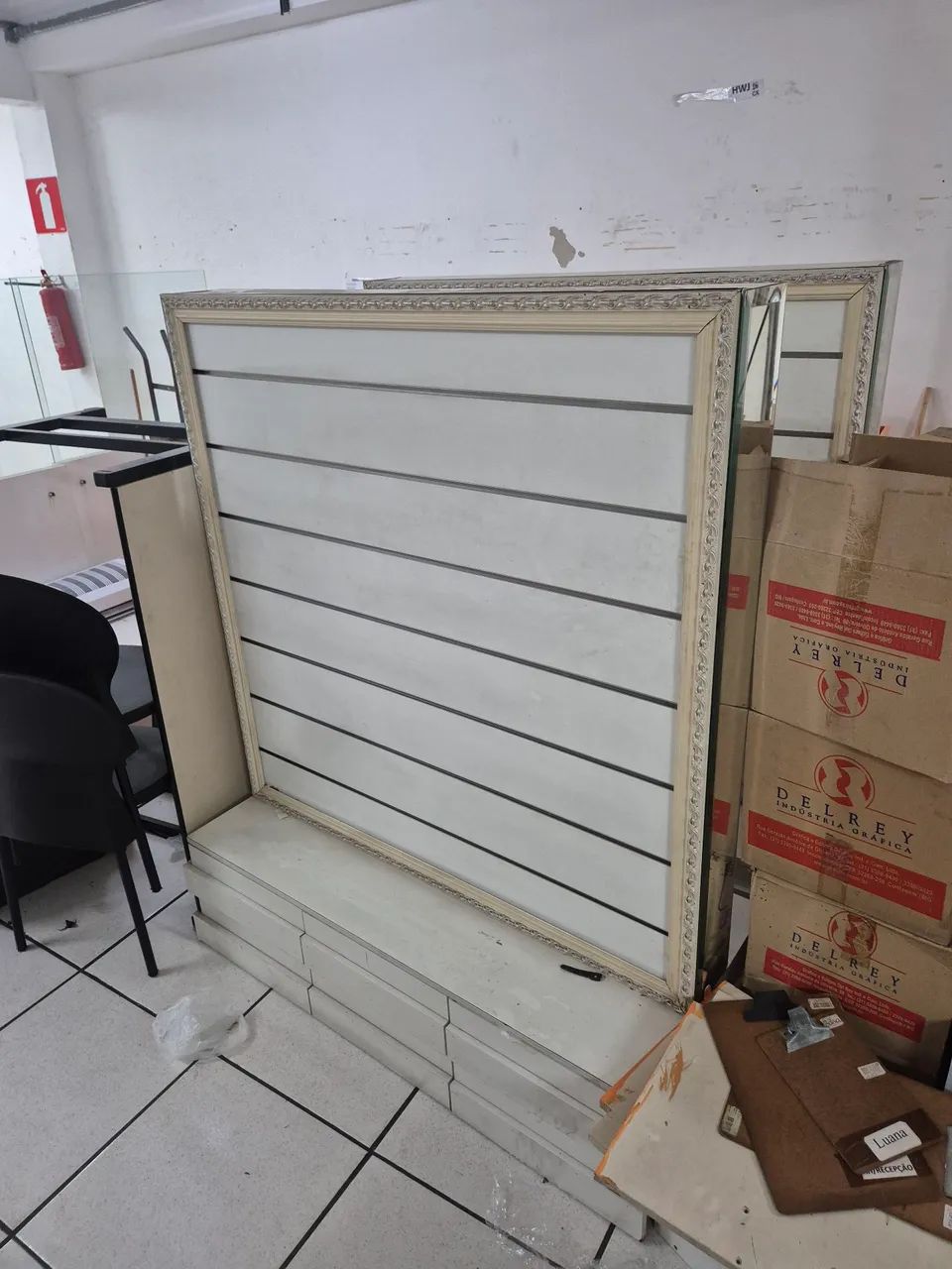 Movel MDF com gavetas loja - Foto 4