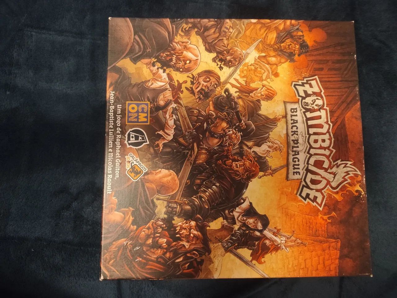 Zombicide Black Plague (com sleeve)