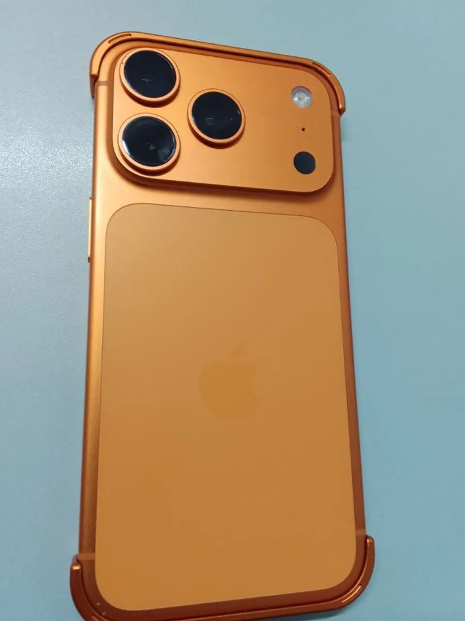 Iphone 17 pro bateria 100% 
