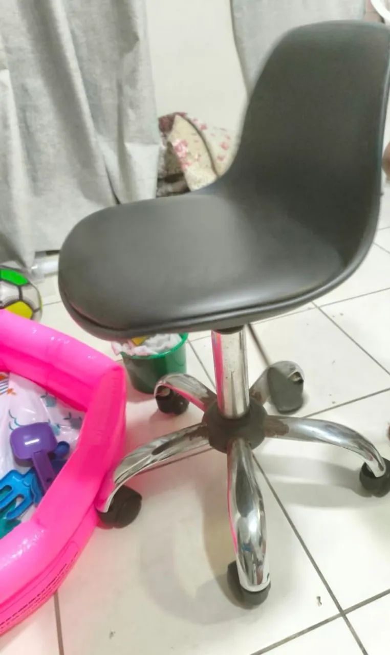 Adjustable Stool64962669249922121