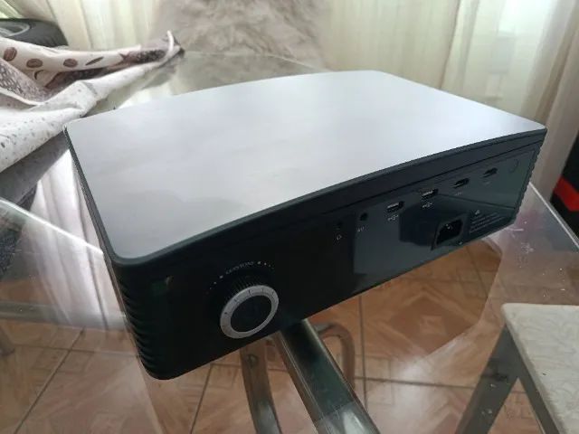 Projetor Led 1080p Com Android + Tela Refletiva - Foto 2