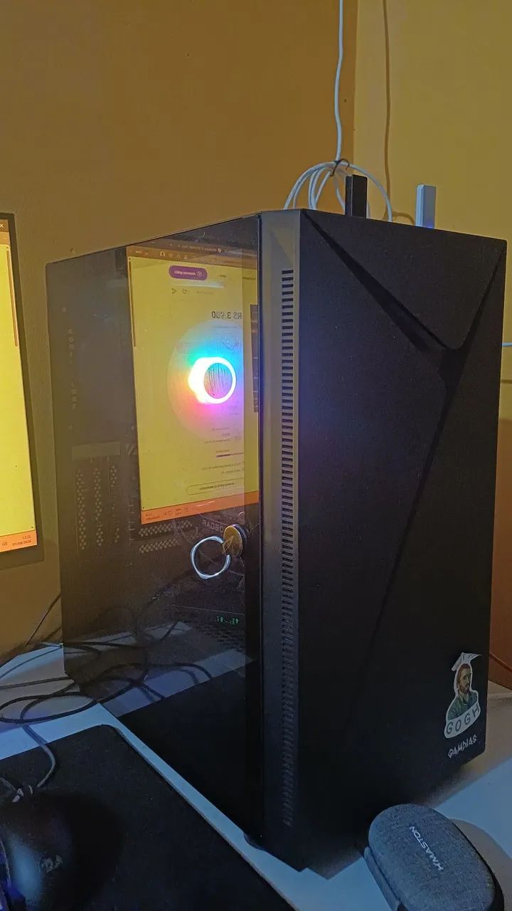 Pc Gamer rx 6600 e R5 5500 com  16gb ram + 1TB
