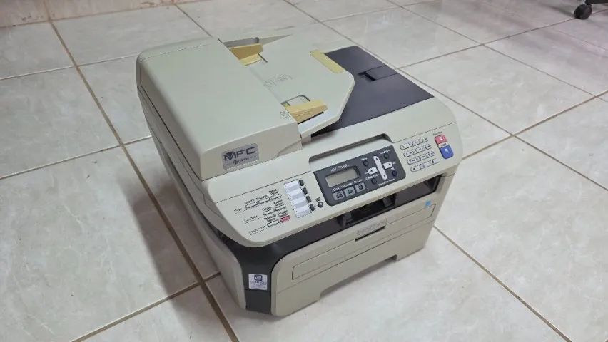 Impressora Laser Brother MFC - 7440N
