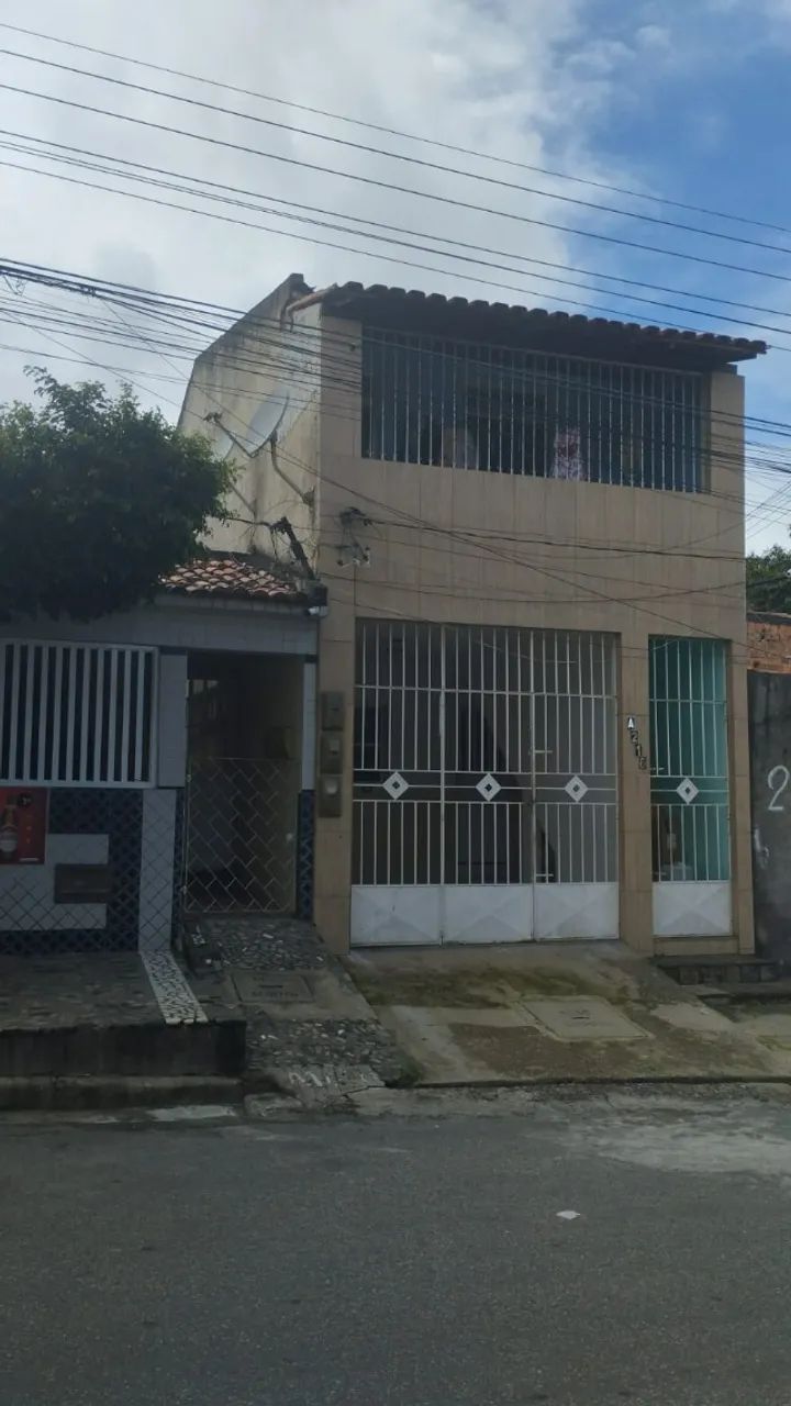 Vendo casa no Bairro Dom Luciano - Foto 2