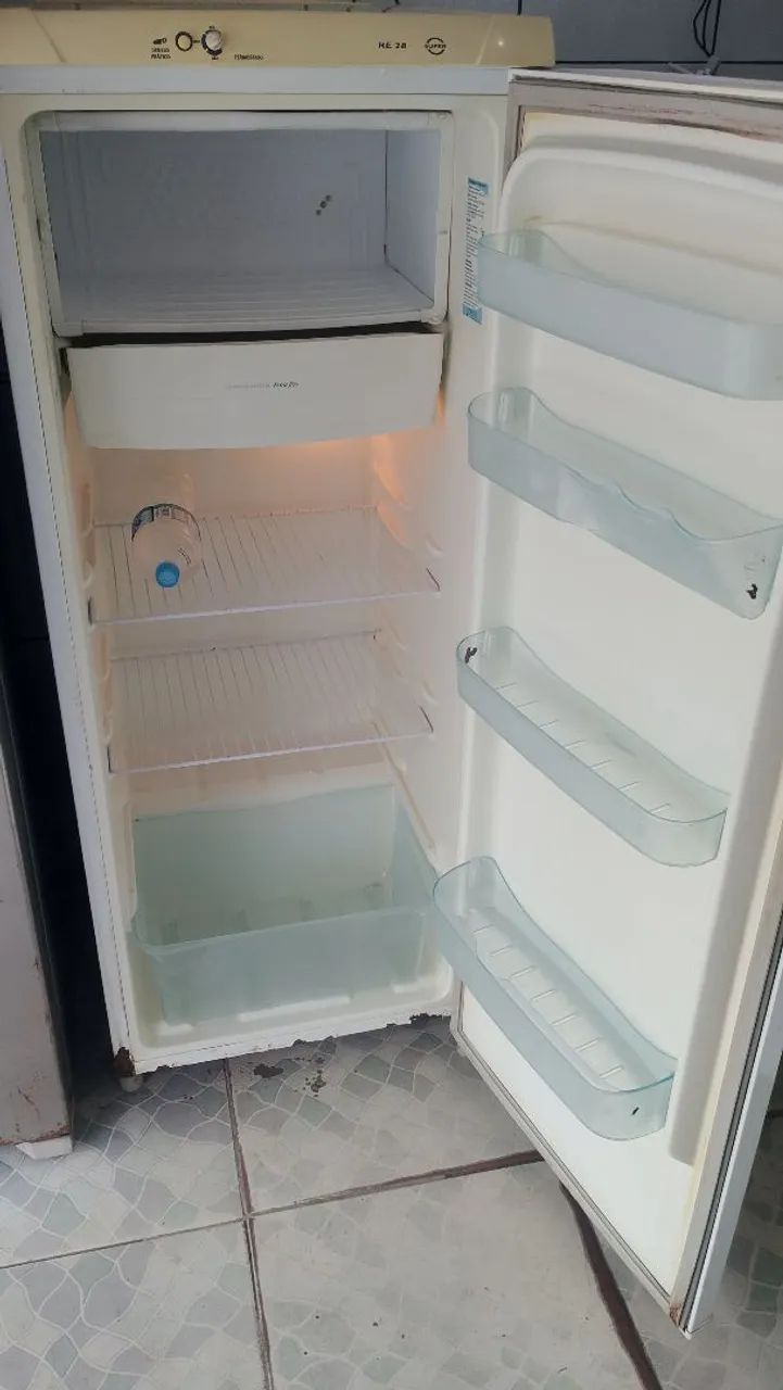 Geladeira - Foto 2