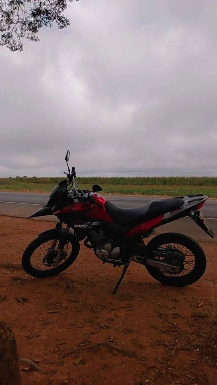 XRE 300 