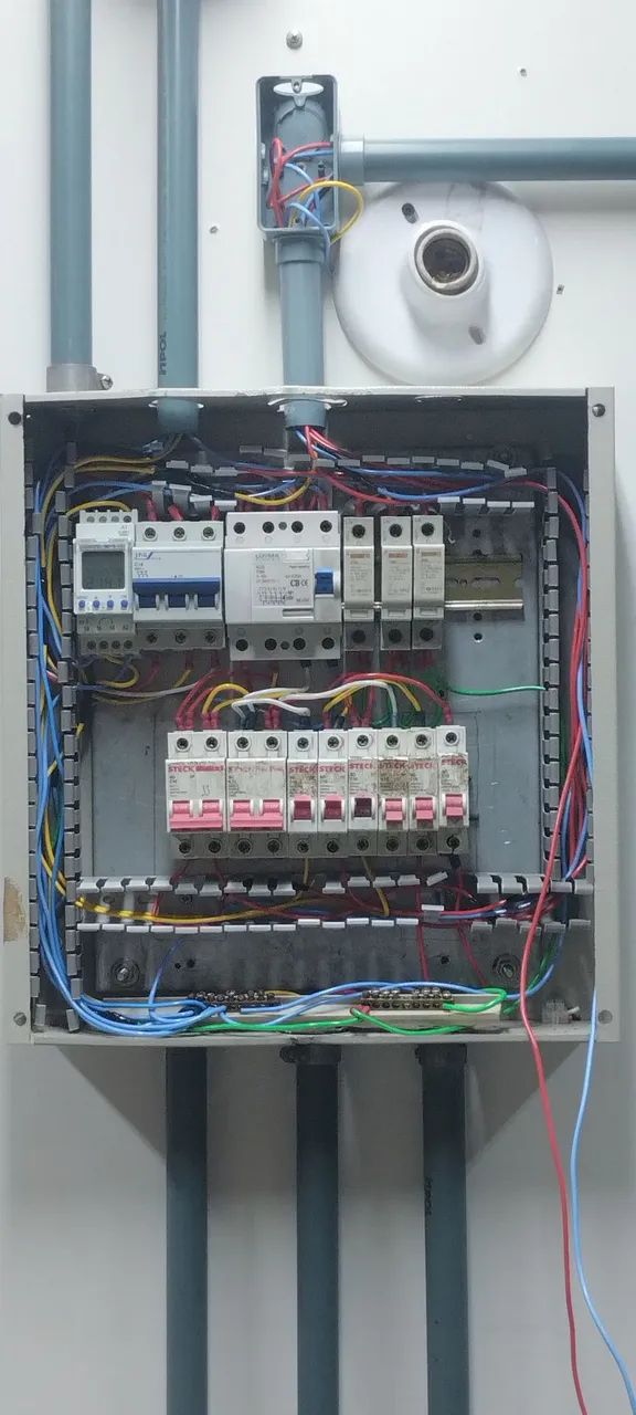 Eletricista Residencial e Comercial. - Foto 2