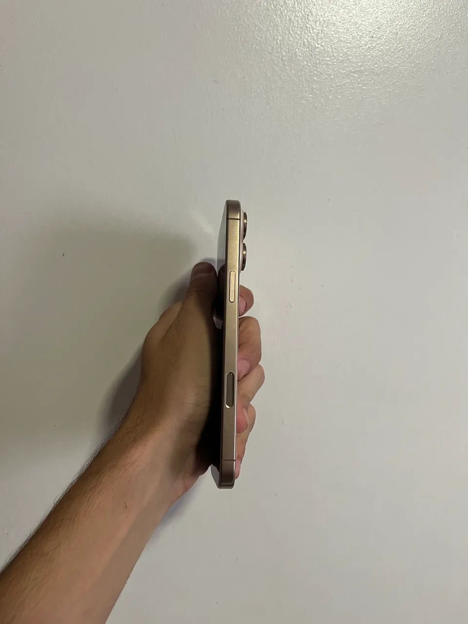 IPHONE 16 PRO MAX 256GB - IMPECÁVEL - Foto 3