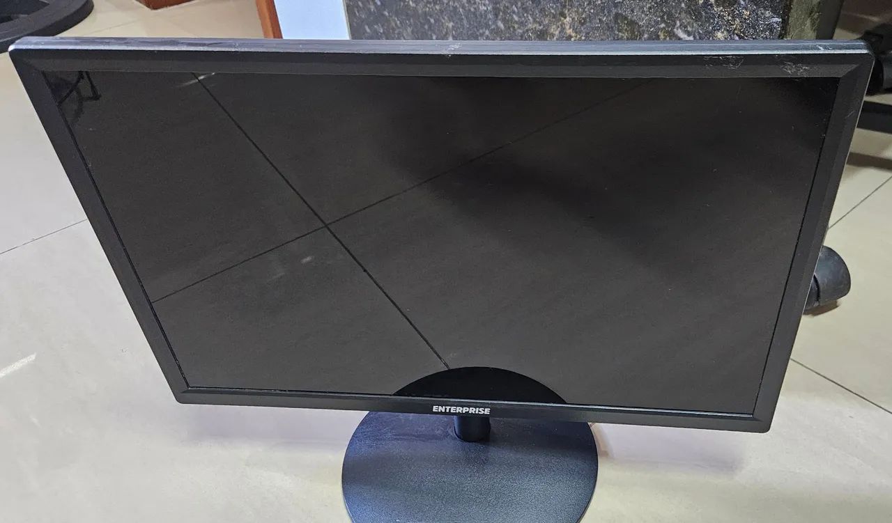 Monitor Led 19 Enterprise Widescreen Preto.