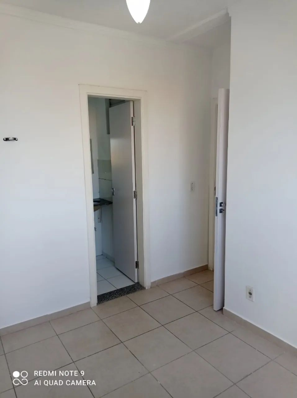 Aluga-se Condomínio Albatroz - 2 Quartos com suite. - Foto 5