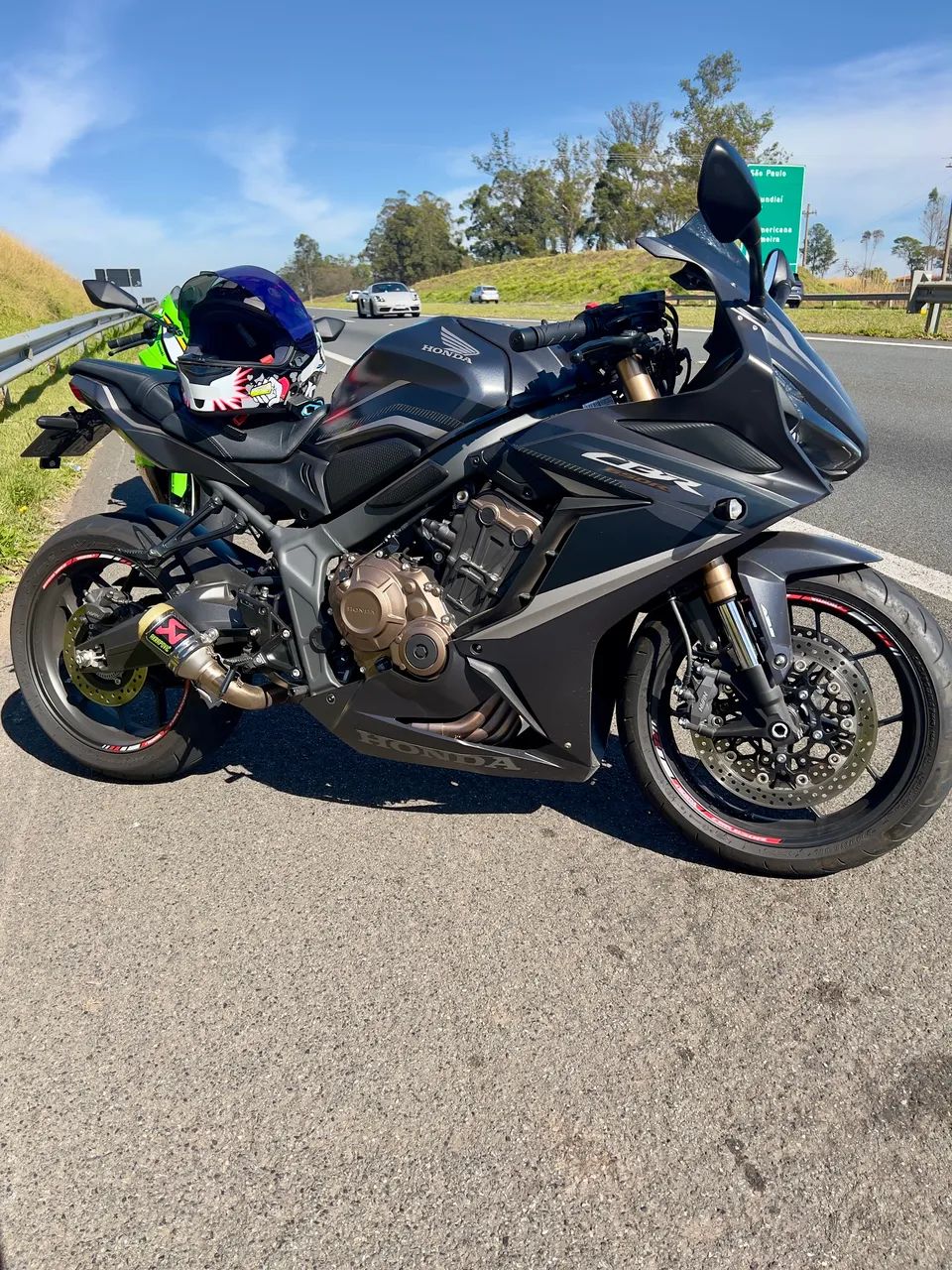 Cbr 650 r  - Foto 3