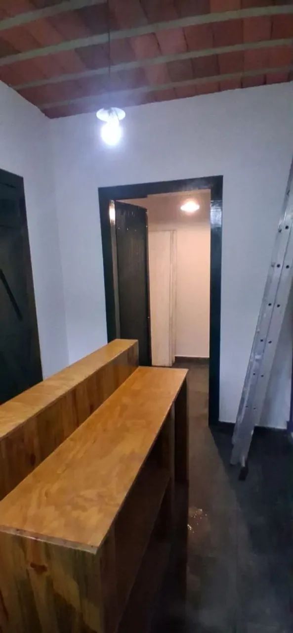 Pontos comerciais no centro histórico de Ubatuba 