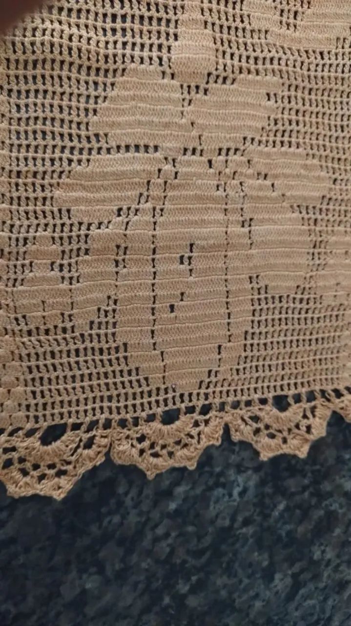 Centro de Mesa de Crochê 77cm x 50 cm - Foto 2