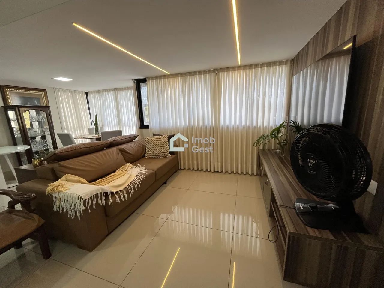APARTAMENTO COM 156M2 NO BAIRRO DO TIROL - Foto 3