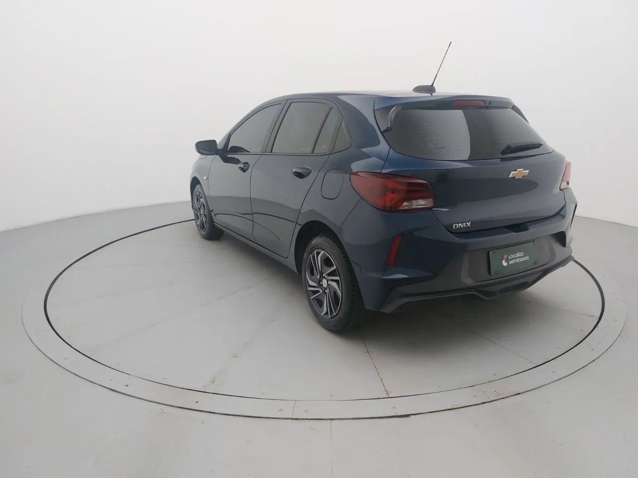 Chevrolet Onix Hatch 1.0 12V Flex Mec. 4P, foto 3 de 18